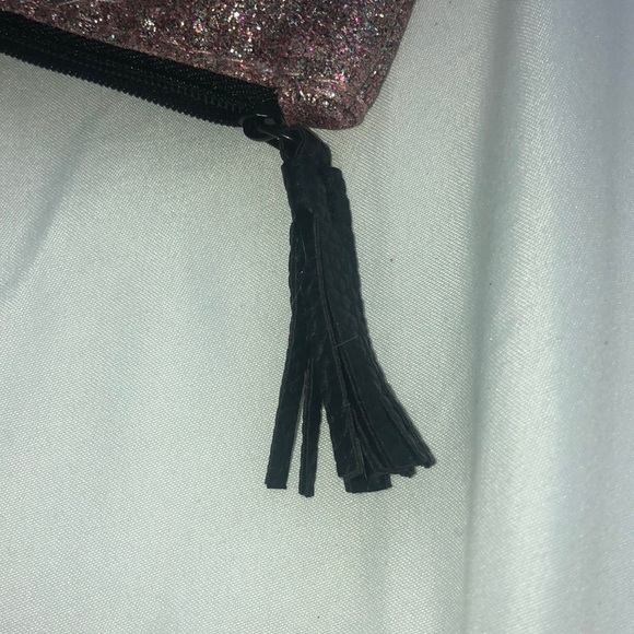 Ipsy bag - Picture 4 of 4